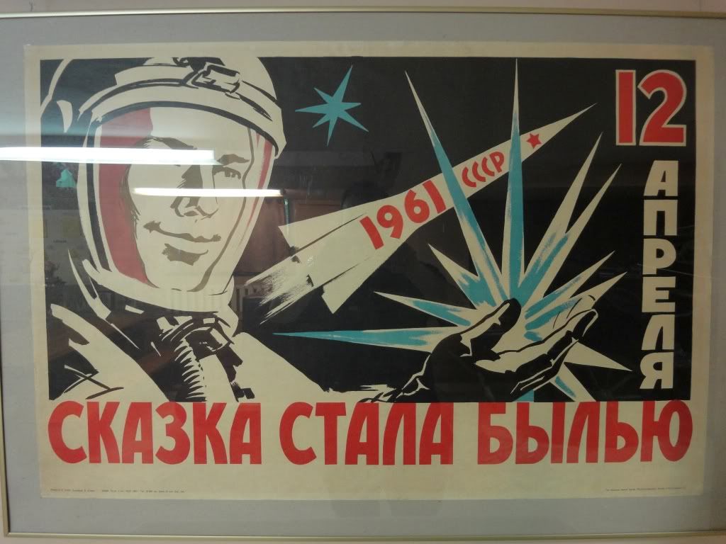 http://i184.photobucket.com/albums/x101/plglux/St%20Petersburg%202011/202b.jpg