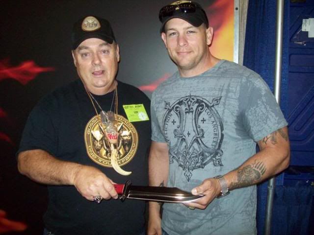 [Linked Image from i184.photobucket.com]