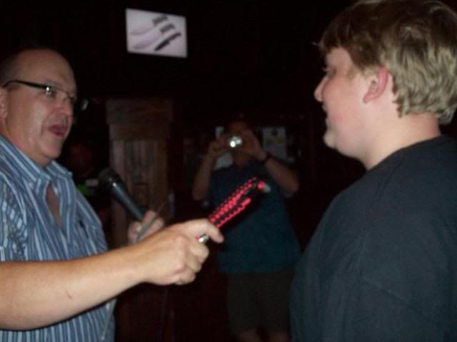 [Linked Image from i184.photobucket.com]