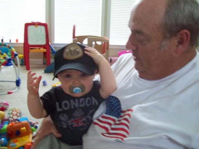 [Linked Image from i184.photobucket.com]