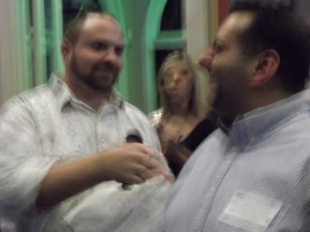 [Linked Image from i184.photobucket.com]