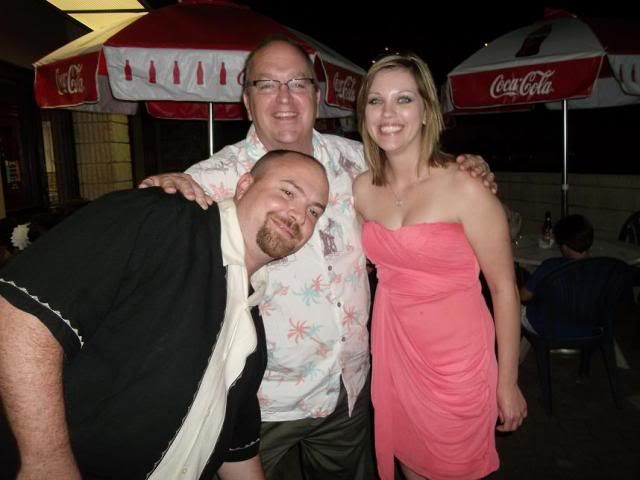 [Linked Image from i184.photobucket.com]