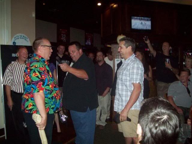 [Linked Image from i184.photobucket.com]