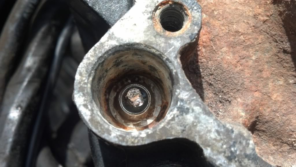 1986 Johnson 150 GT help replacing temp sensor Page 1 iboats