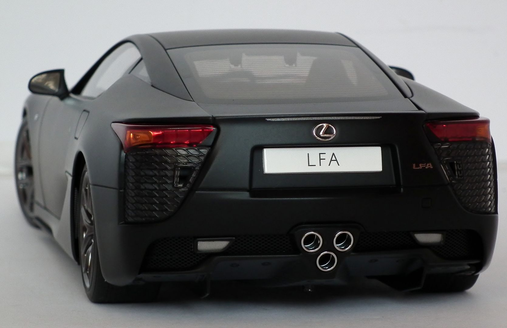 lexus lfa diecast