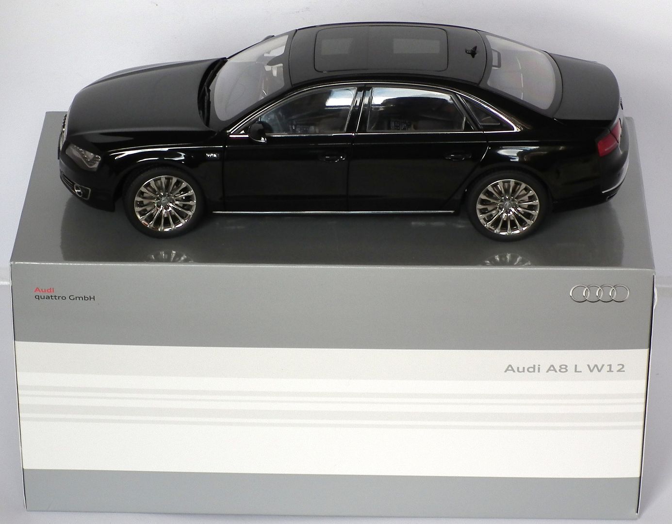 audi a8 diecast