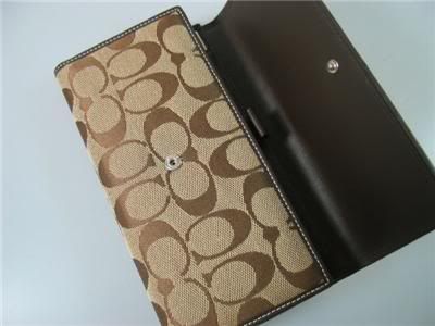 coach wallets est