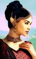 Ramanaportrait_124x200.jpg