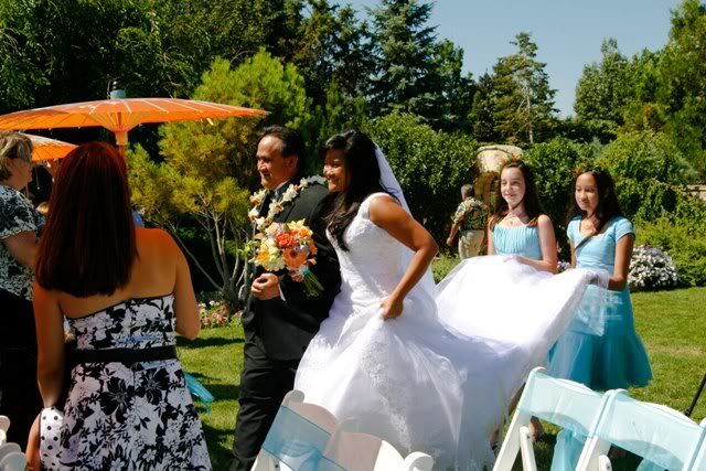 IMAGE: http://i184.photobucket.com/albums/x53/senoni/_MG_0406web.jpg