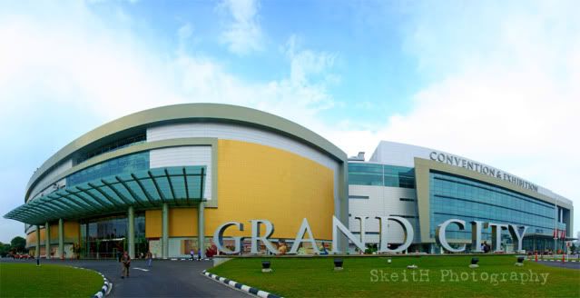 IMAGE: http://i184.photobucket.com/albums/x65/rengeki_92/Grandcitypanorama.jpg
