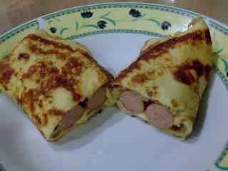 hotdog crepe