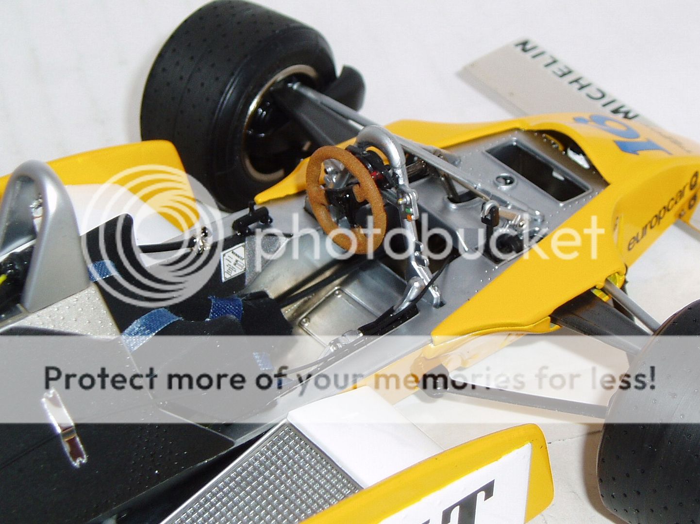 Exoto - Renault RE-20 Turbo - DX F1 Cars - DiecastXchange.com Diecast ...