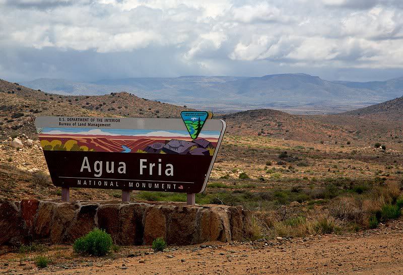 Въезд в Agua Fria, Bloody Basin road